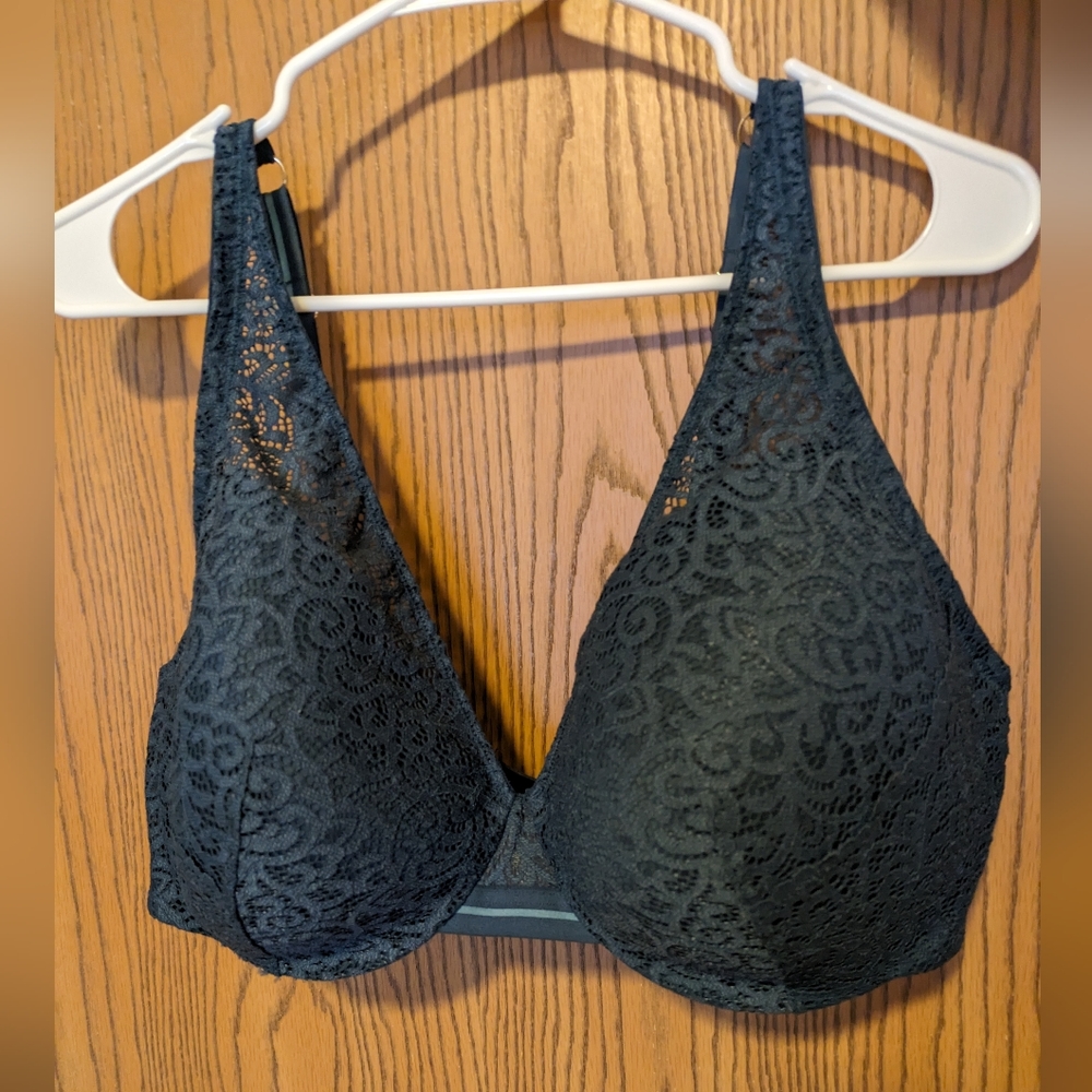 Third Pove artisan lace plunge bra - size 40E